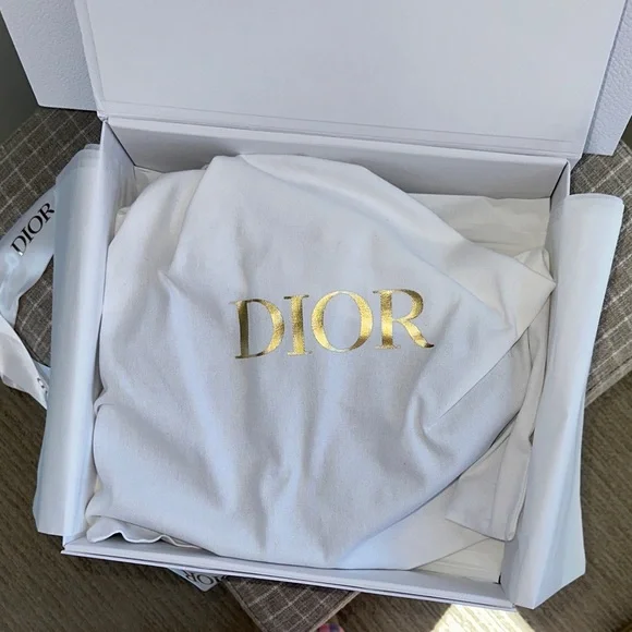 FULL SET - Dior Saddle Bag Grey with Gift Bag and Dust Bag - Picture 7 of 12